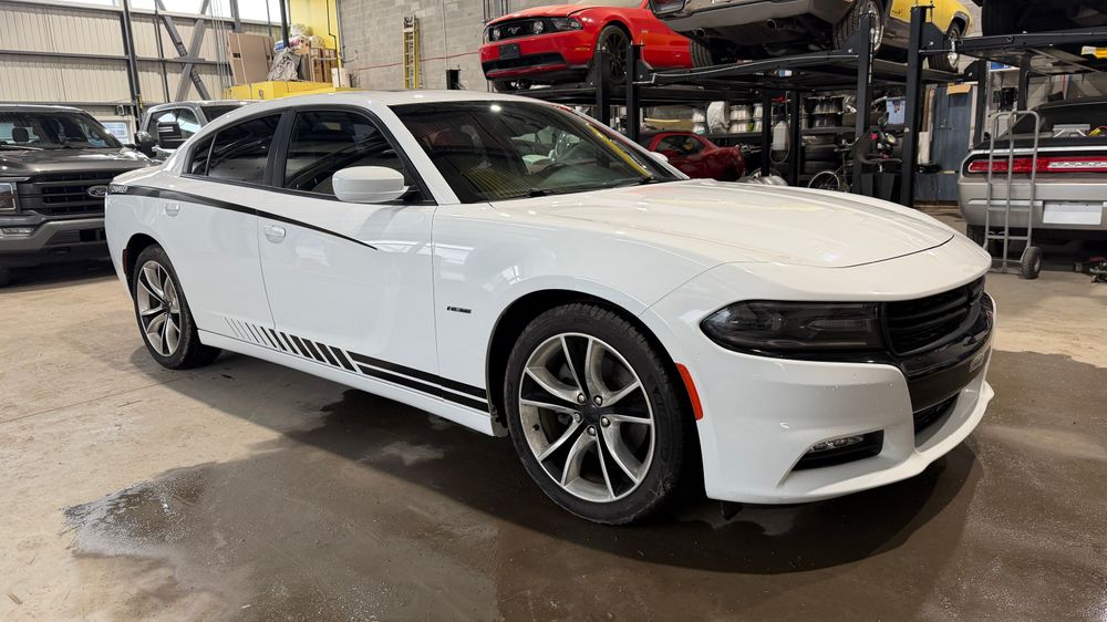 Dodge Charger RT - V8 5.7l - HEMI - Blanche